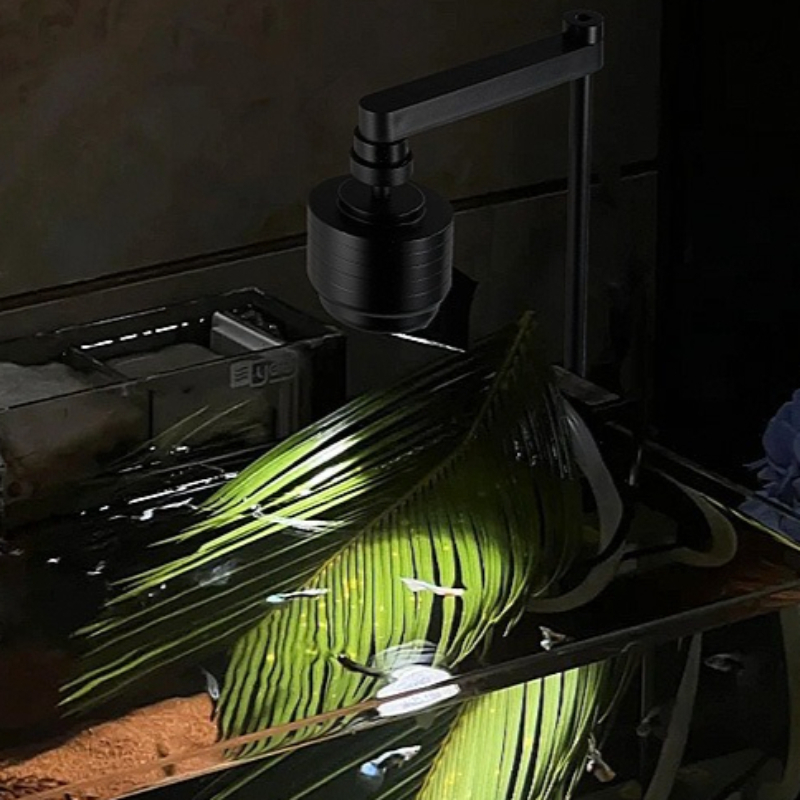 Luce LED per Acquario a 3 Colo - Aquarium Fish Light Lamp recensione e prezzo
